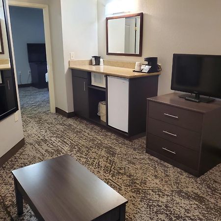 Best Western Plus Fort Wayne Inn&Suites North Exterior foto